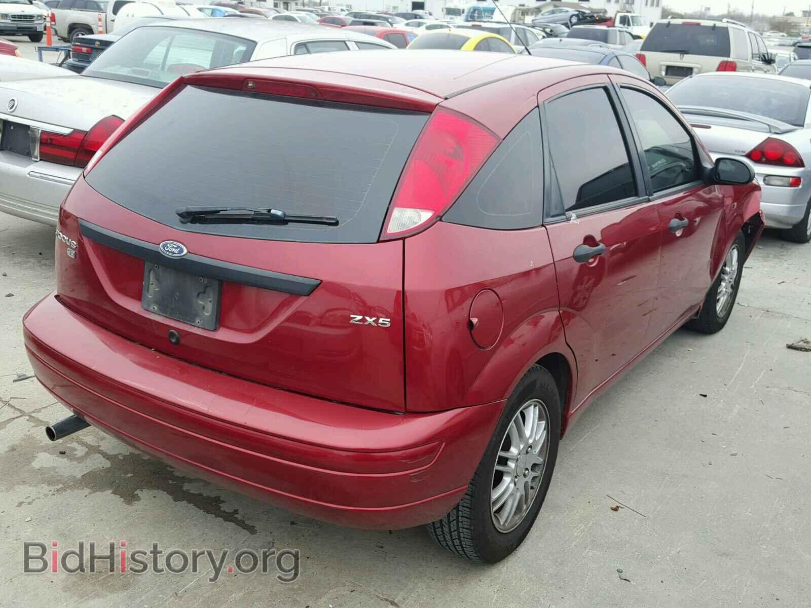 2005 FORD FOCUS - VIN: 3FAFP37N15R122498 - Фото 4