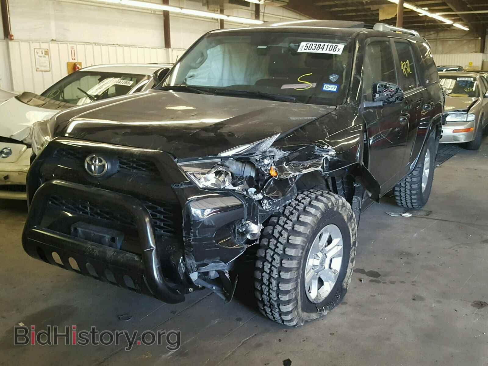 2015 TOYOTA 4RUNNER SR - VIN: JTEBU5JR8F5247796 - Фото 2