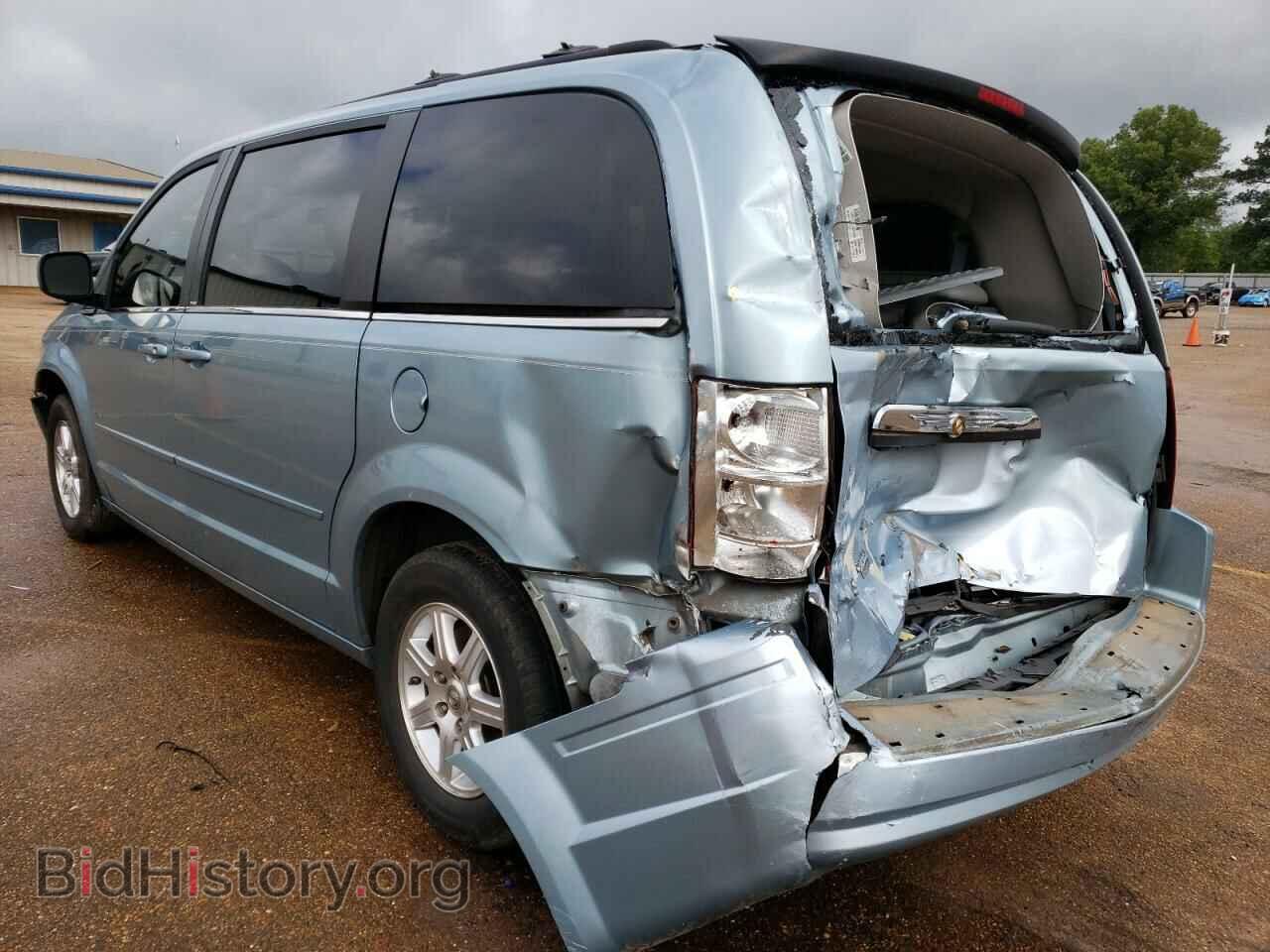 2008 CHRYSLER MINIVAN - VIN: 2A8HR54P18R820885 - Фото 2