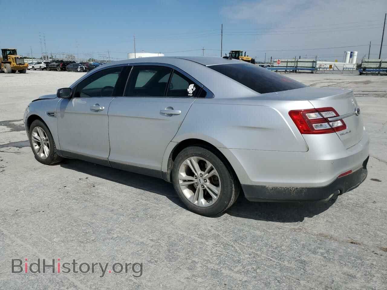 2013 FORD TAURUS - VIN: 1FAHP2E87DG207772 - Фото 2