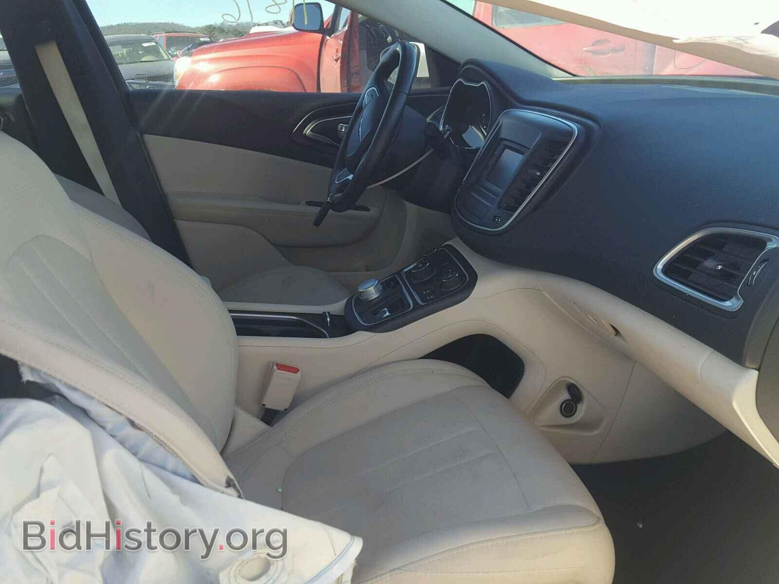 2016 CHRYSLER 200 - VIN: 1C3CCCAB1GN166390 - Фото 5