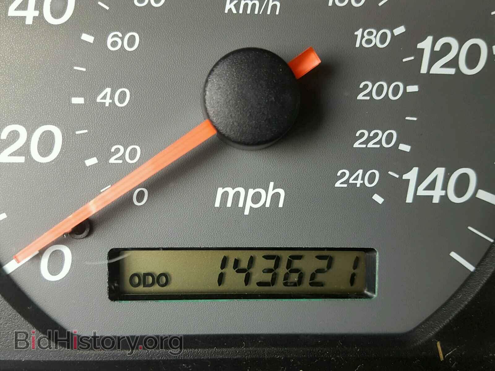 2002 MAZDA 626 - VIN: 1YVGF22C625303672 - Фото 8