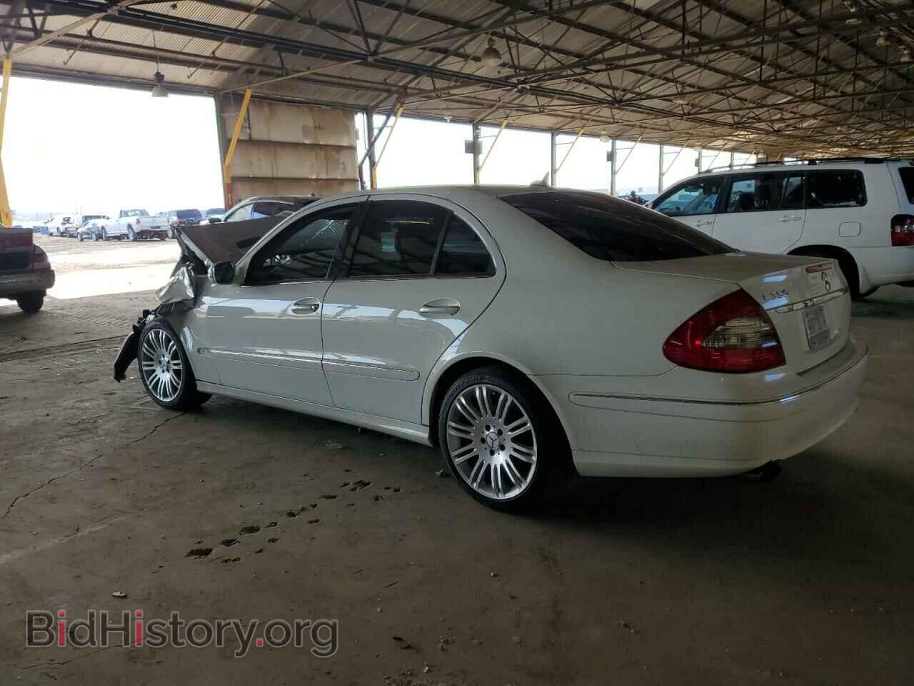 2007 MERCEDES-BENZ E-CLASS - VIN: WDBUF56X07B069334 - Фото 2