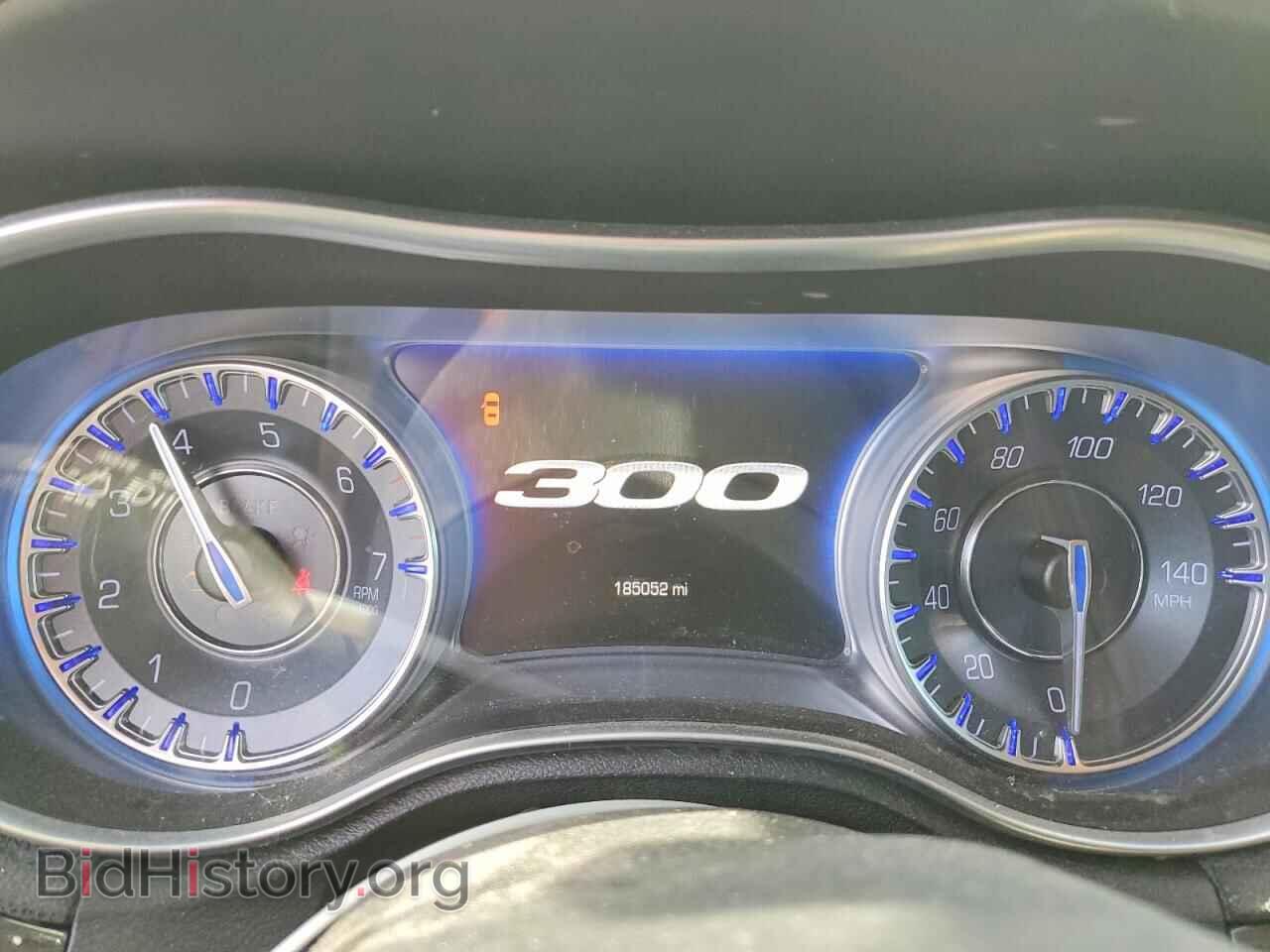 2015 CHRYSLER 300 - VIN: 2C3CCAAG7FH807873 - Фото 9
