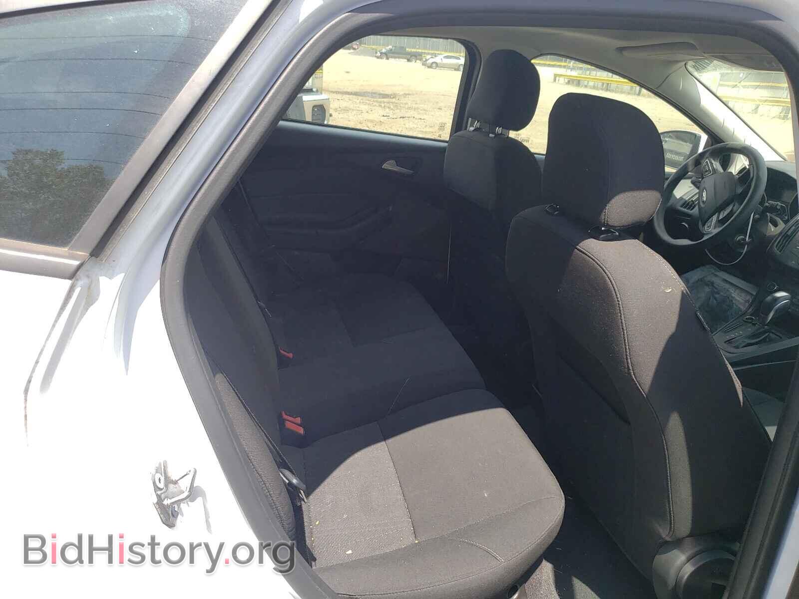 2016 FORD FOCUS - VIN: 1FADP3K29GL352019 - Фото 6