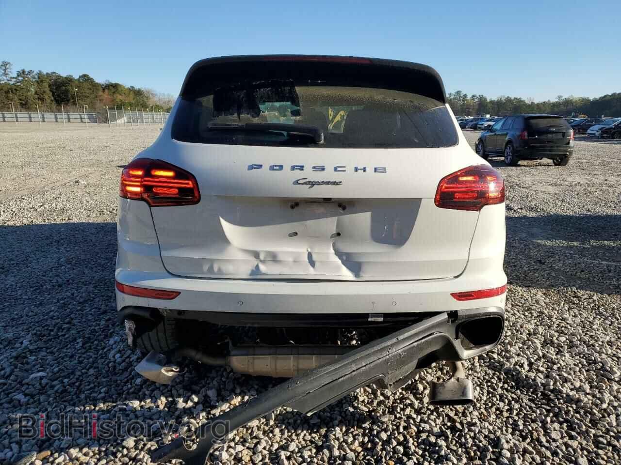 2017 PORSCHE CAYENNE - VIN: WP1AA2A23HKA91129 - Photo 6