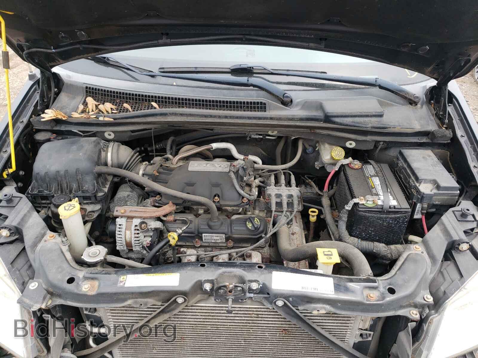 2008 CHRYSLER MINIVAN - VIN: 2A8HR44H18R129228 - Фото 7