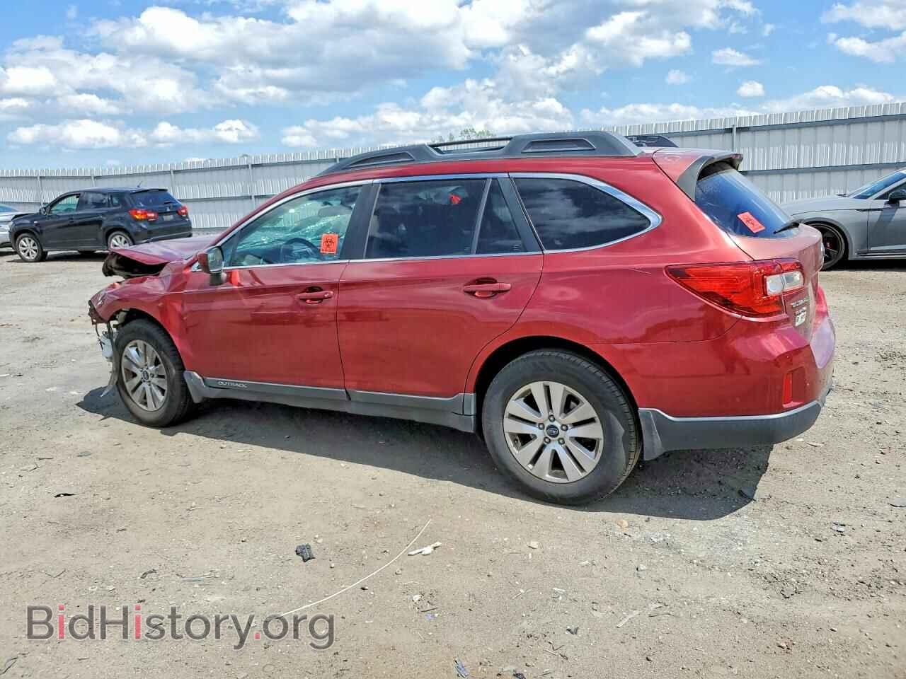 2015 SUBARU OUTBACK - VIN: 4S4BSBCC9F3234810 - Фото 2