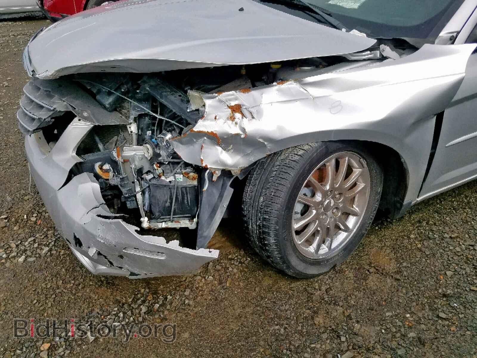 2010 CHRYSLER SEBRING - VIN: 1C3CC5FB0AN147003 - Фото 4