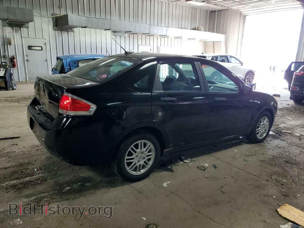 2011 FORD FOCUS - VIN: 1FAHP3FN2BW129396 - Фото 3