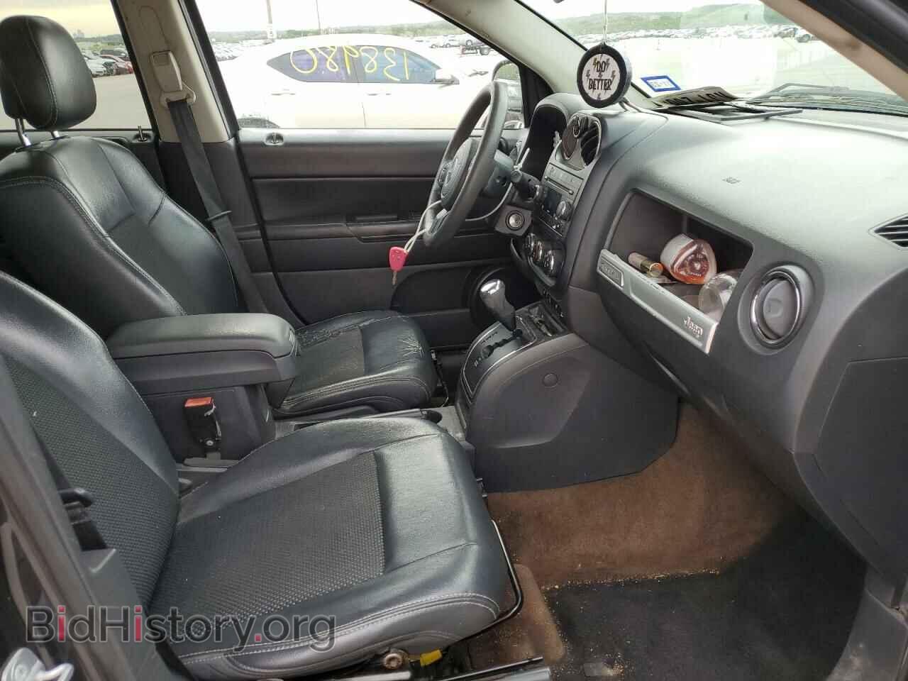 2014 JEEP COMPASS - VIN: 1C4NJCBAXED833475 - Фото 5