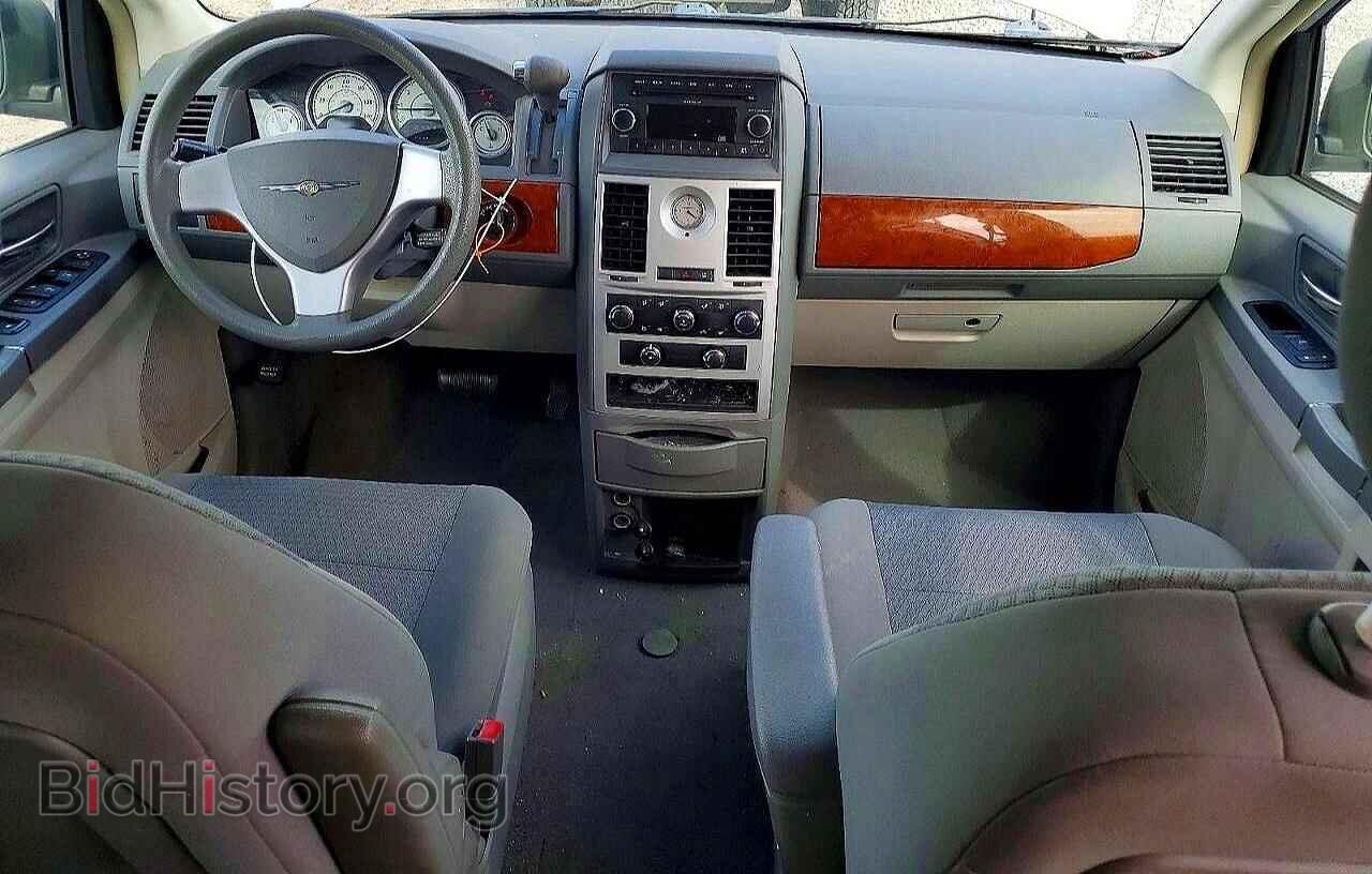 2009 CHRYSLER MINIVAN - VIN: 2A8HR44E19R590940 - Photo 8