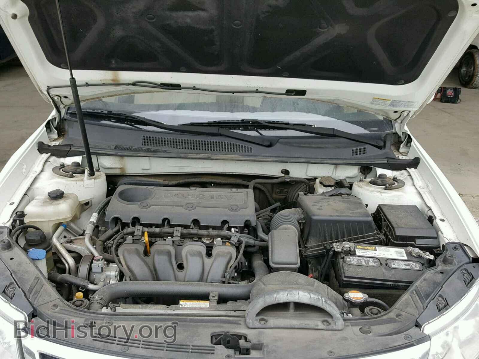 2009 KIA OPTIMA - VIN: KNAGE228X95367614 - Фото 7