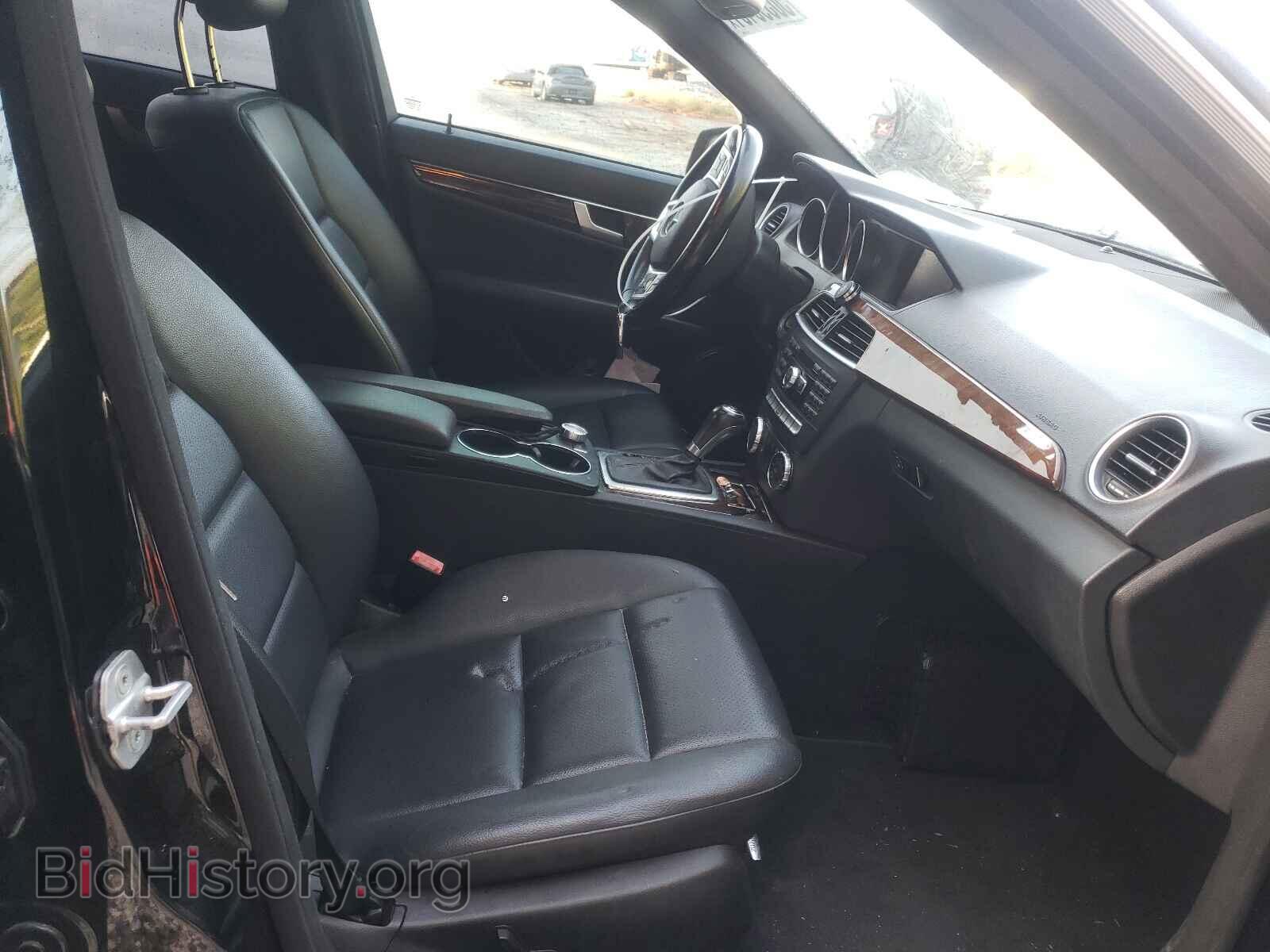 2013 MERCEDES-BENZ C-CLASS - VIN: WDDGF4HB3DR253296 - Фото 5