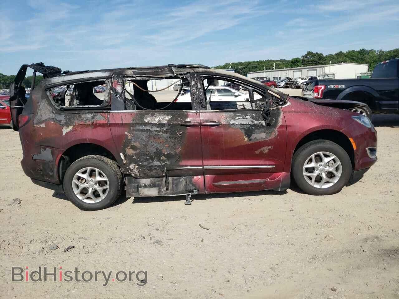 2018 CHRYSLER PACIFICA - VIN: 2C4RC1BG1JR312009 - Фото 9