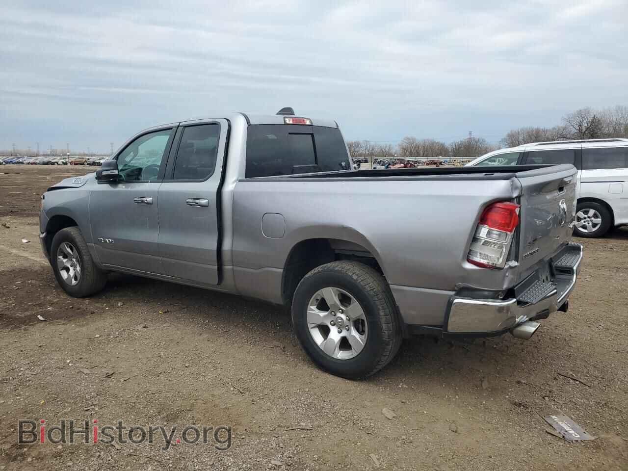 2020 RAM 1500 - VIN: 1C6SRFBT7LN280958 - Фото 2