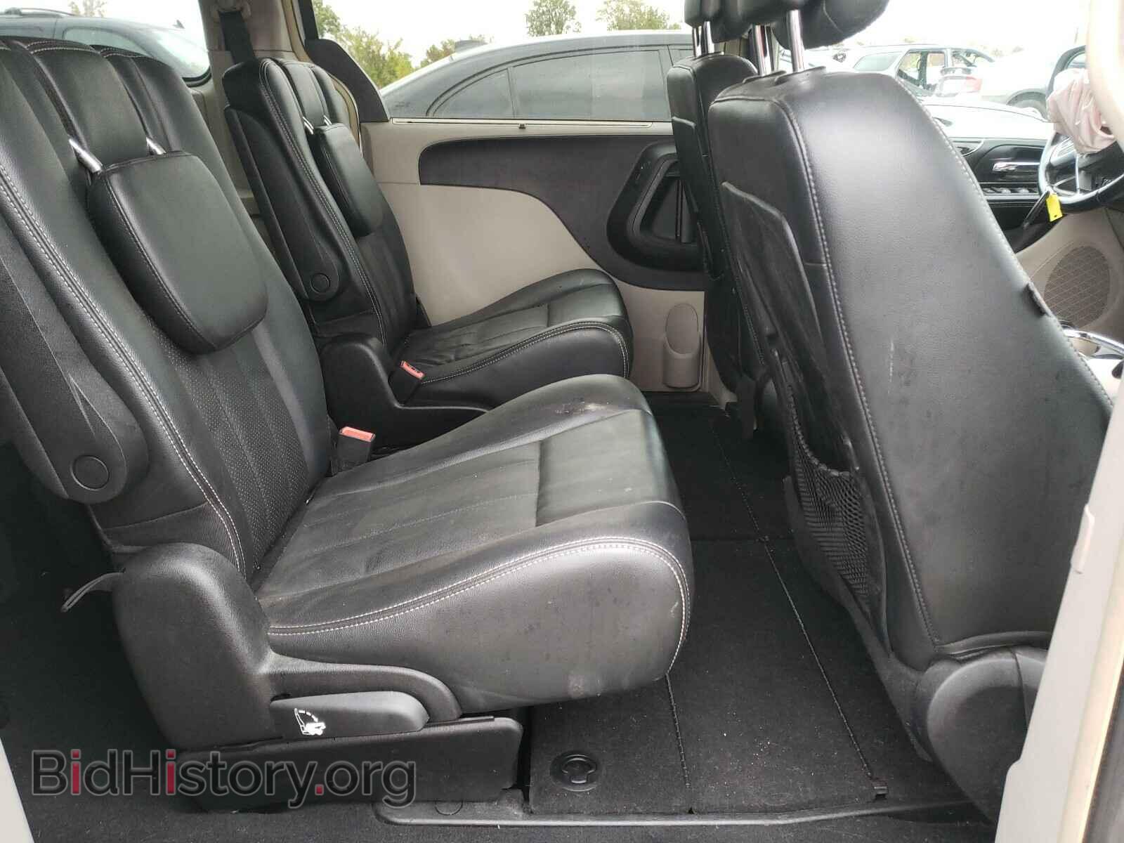 2011 CHRYSLER MINIVAN - VIN: 2A4RR8DG8BR758660 - Фото 6