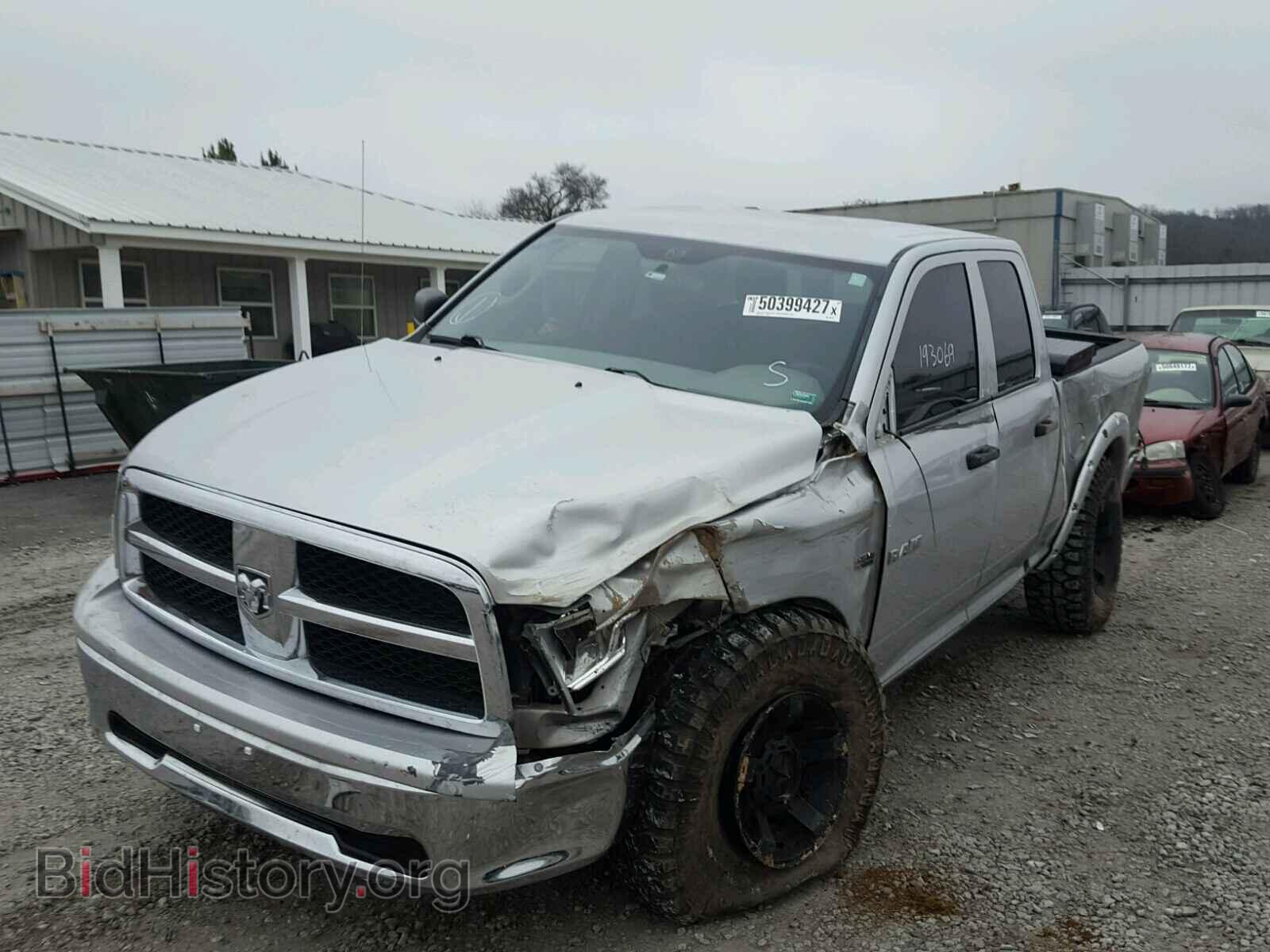 2011 DODGE RAM 1500 - VIN: 1D7RV1GT3BS606291 - Фото 2