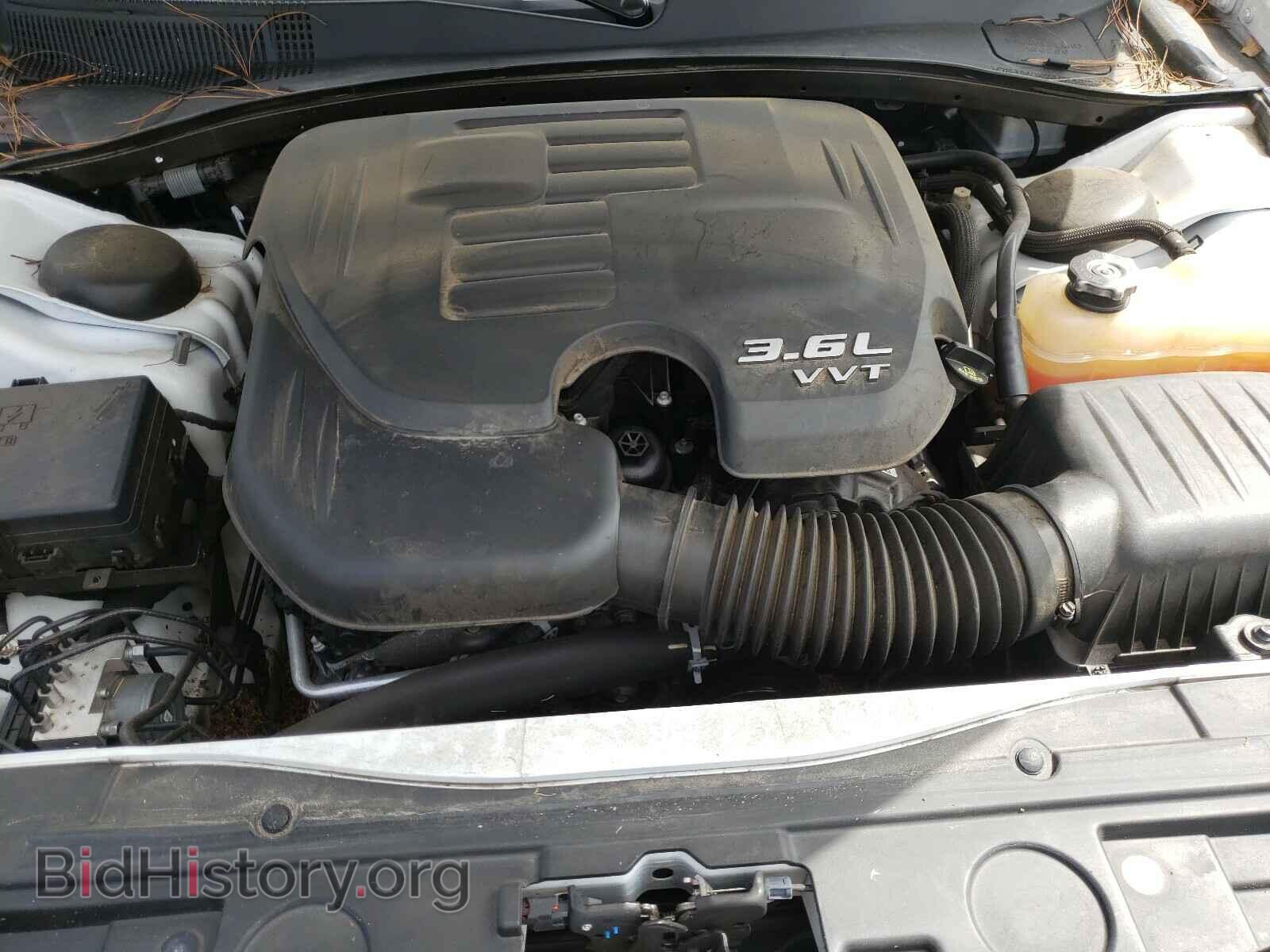 2016 CHRYSLER 300 - VIN: 2C3CCAEG9GH352276 - Фото 7