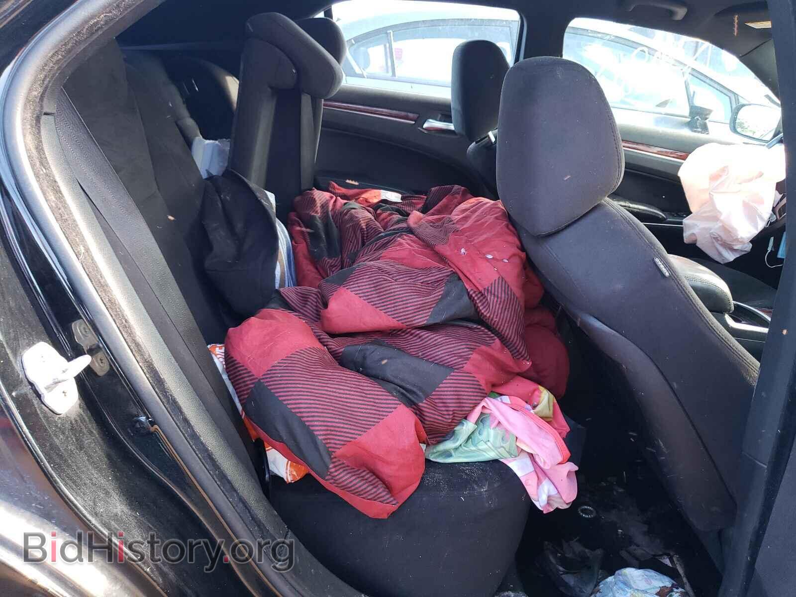 2012 CHRYSLER 300 - VIN: 2C3CCAAG2CH173707 - Photo 6