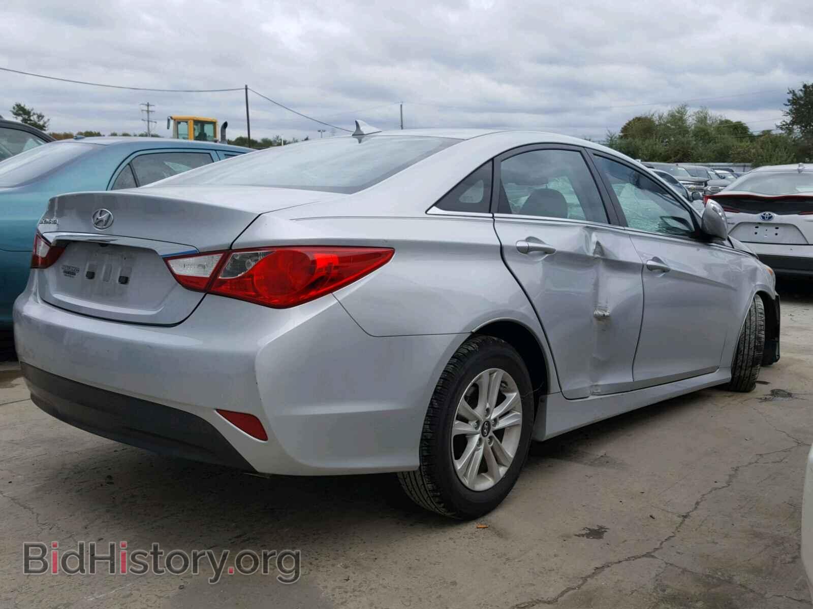 2014 HYUNDAI SONATA - VIN: 5NPEB4AC4EH861398 - Фото 4