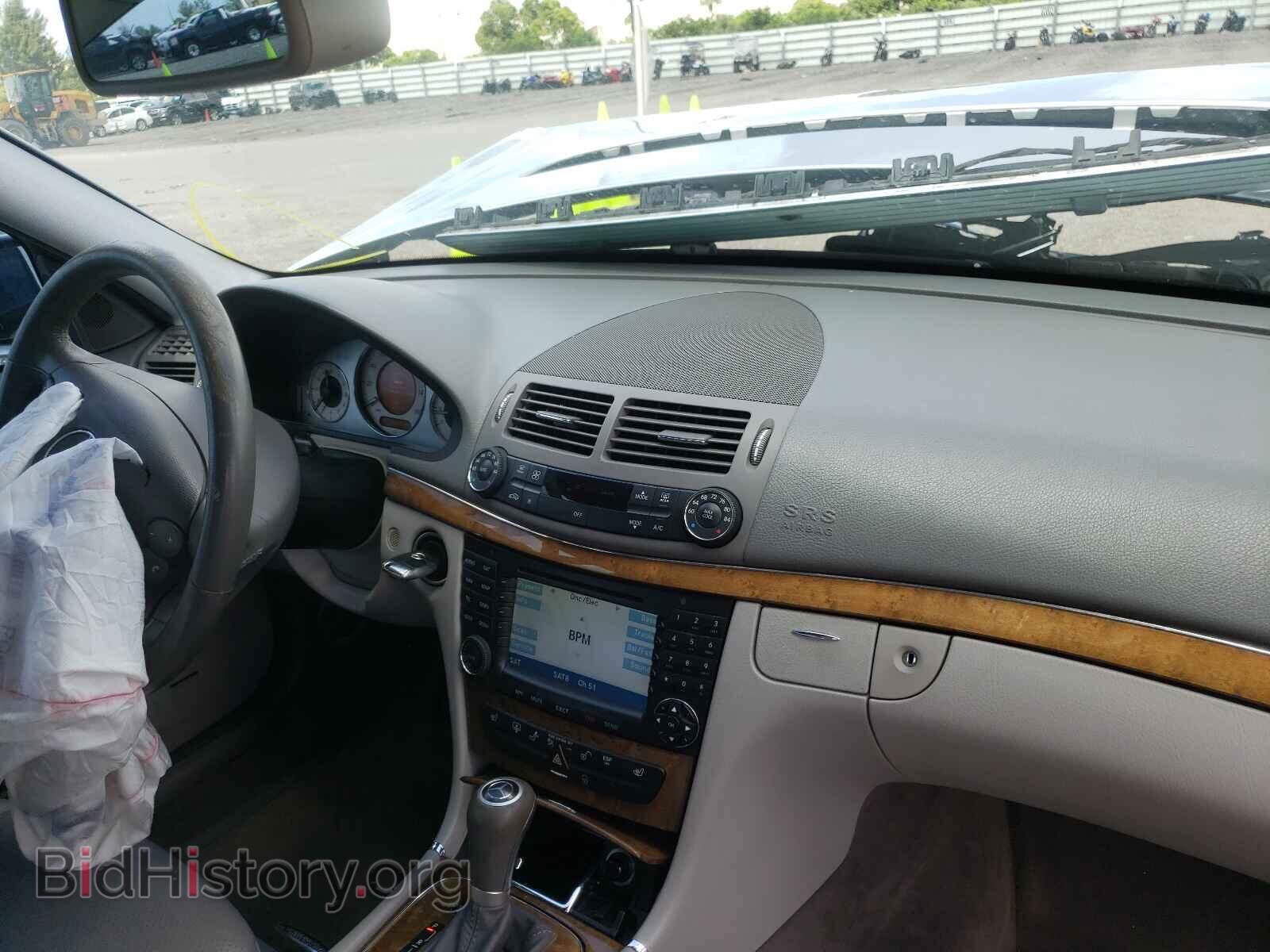 2007 MERCEDES-BENZ E CLASS - VIN: WDBUF87X77B167079 - Фото 9