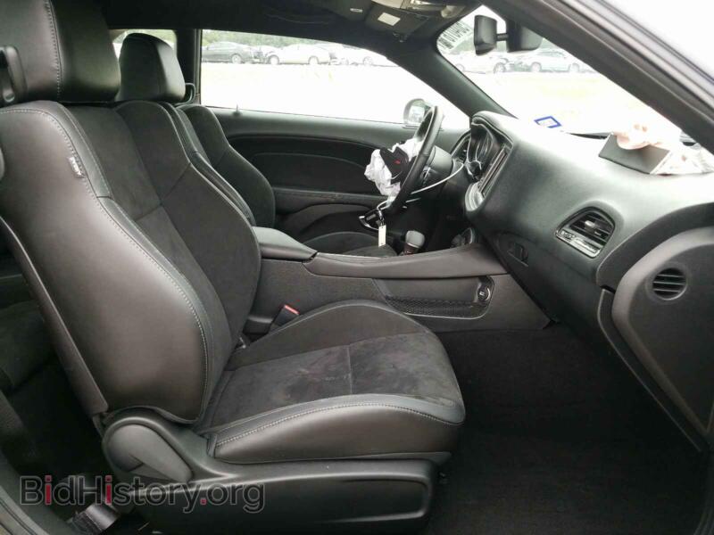2019 Dodge CHALLENGER (VIN 2C3CDZBT3KH663224) — photo 5 of 10