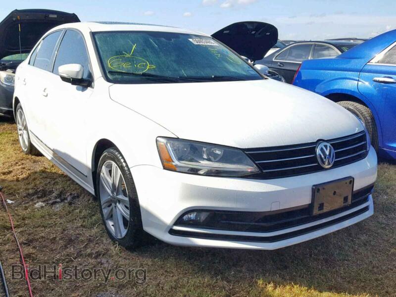 2017 Volkswagen JETTA Jetta SEL (VIN 3VWL17AJ4HM399818) — фото 1 из 10, Copart, повреждение: затопление