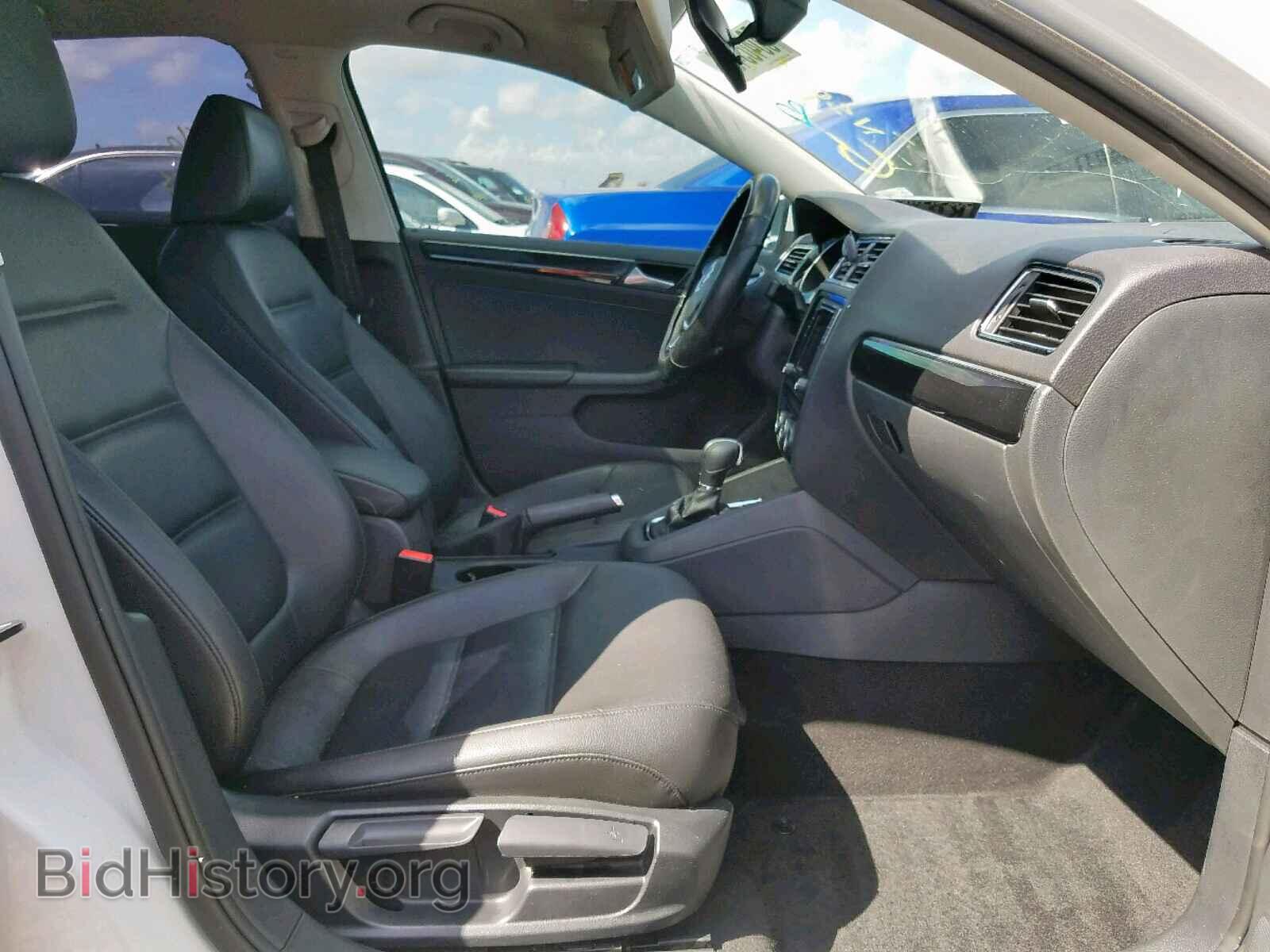 2017 VOLKSWAGEN JETTA - VIN: 3VWL17AJ4HM399818 - Photo 5