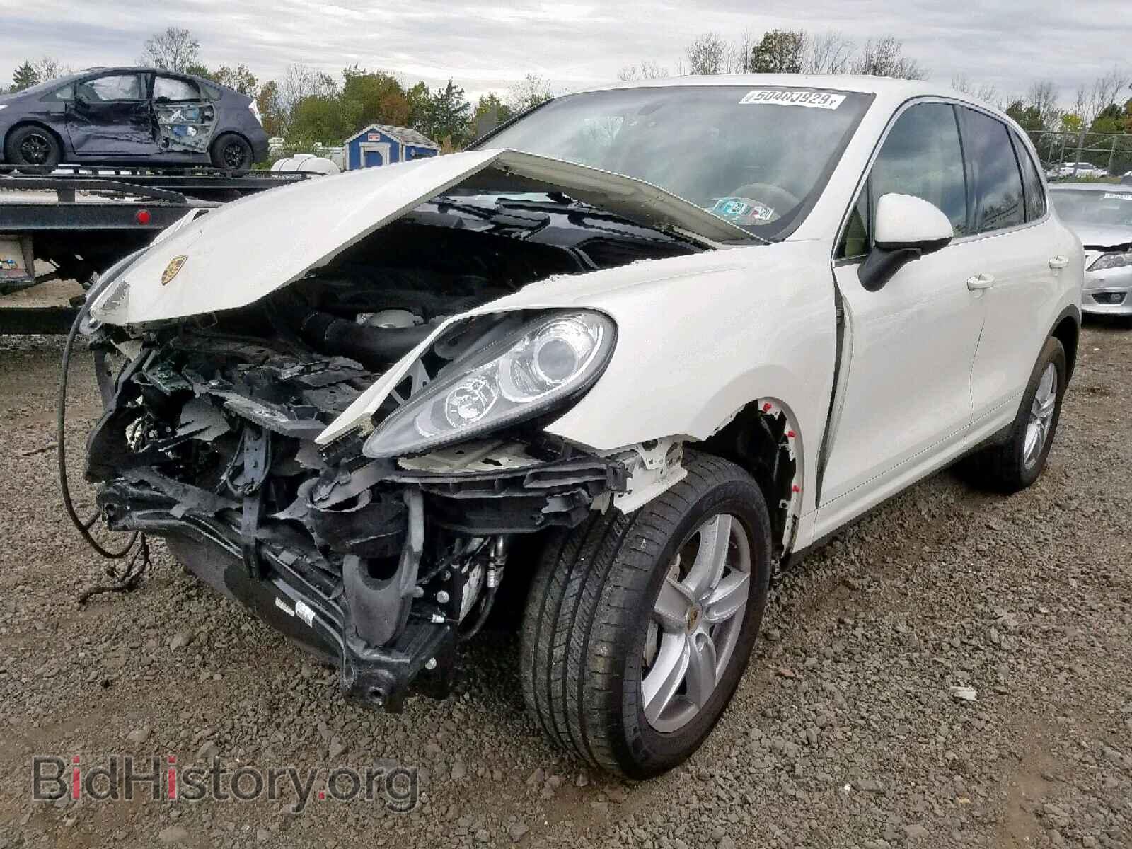 2011 PORSCHE CAYENNE S - VIN: WP1AB2A20BLA55574 - Фото 2