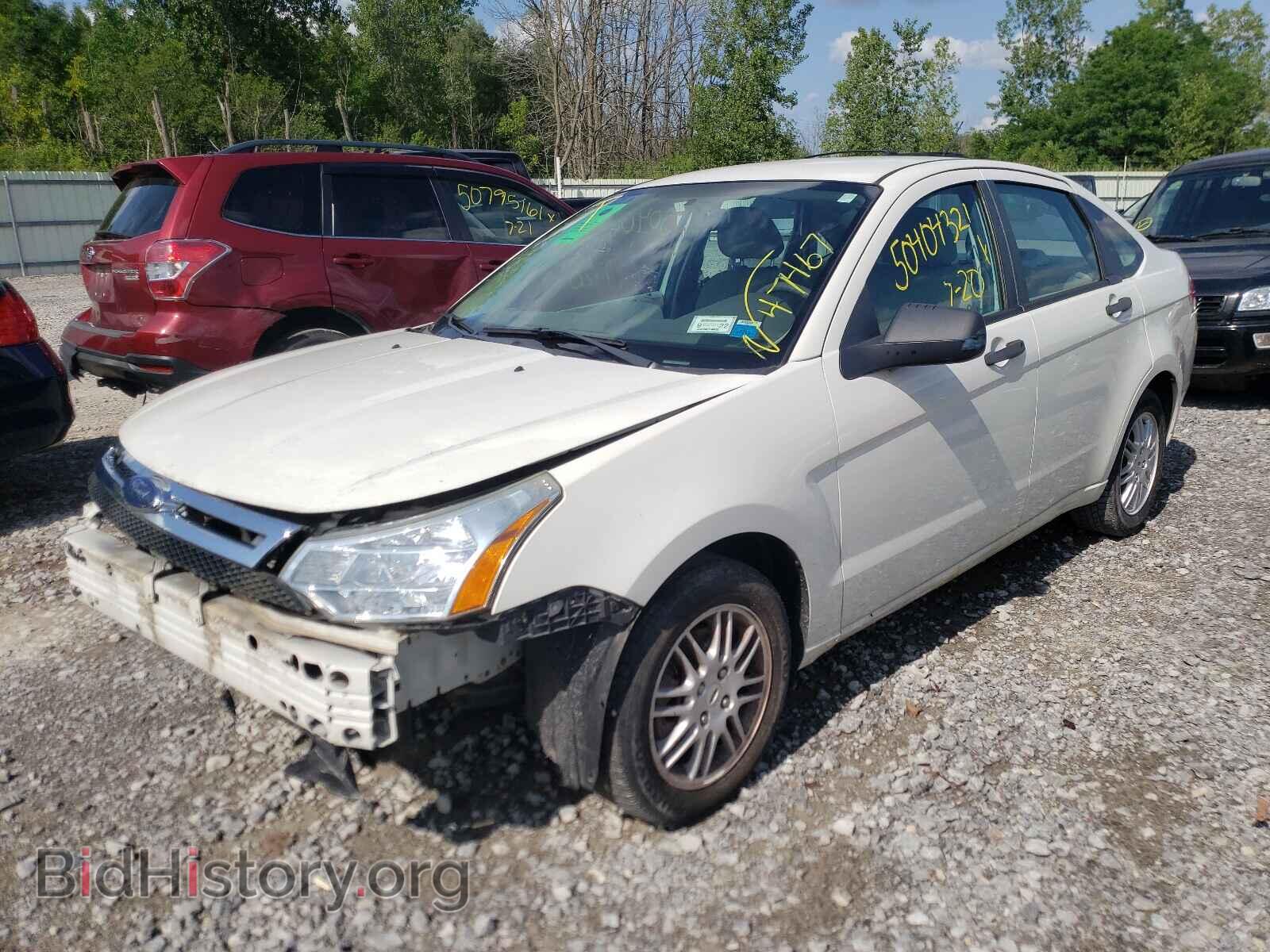 2010 FORD FOCUS - VIN: 1FAHP3FN8AW205735 - Фото 2
