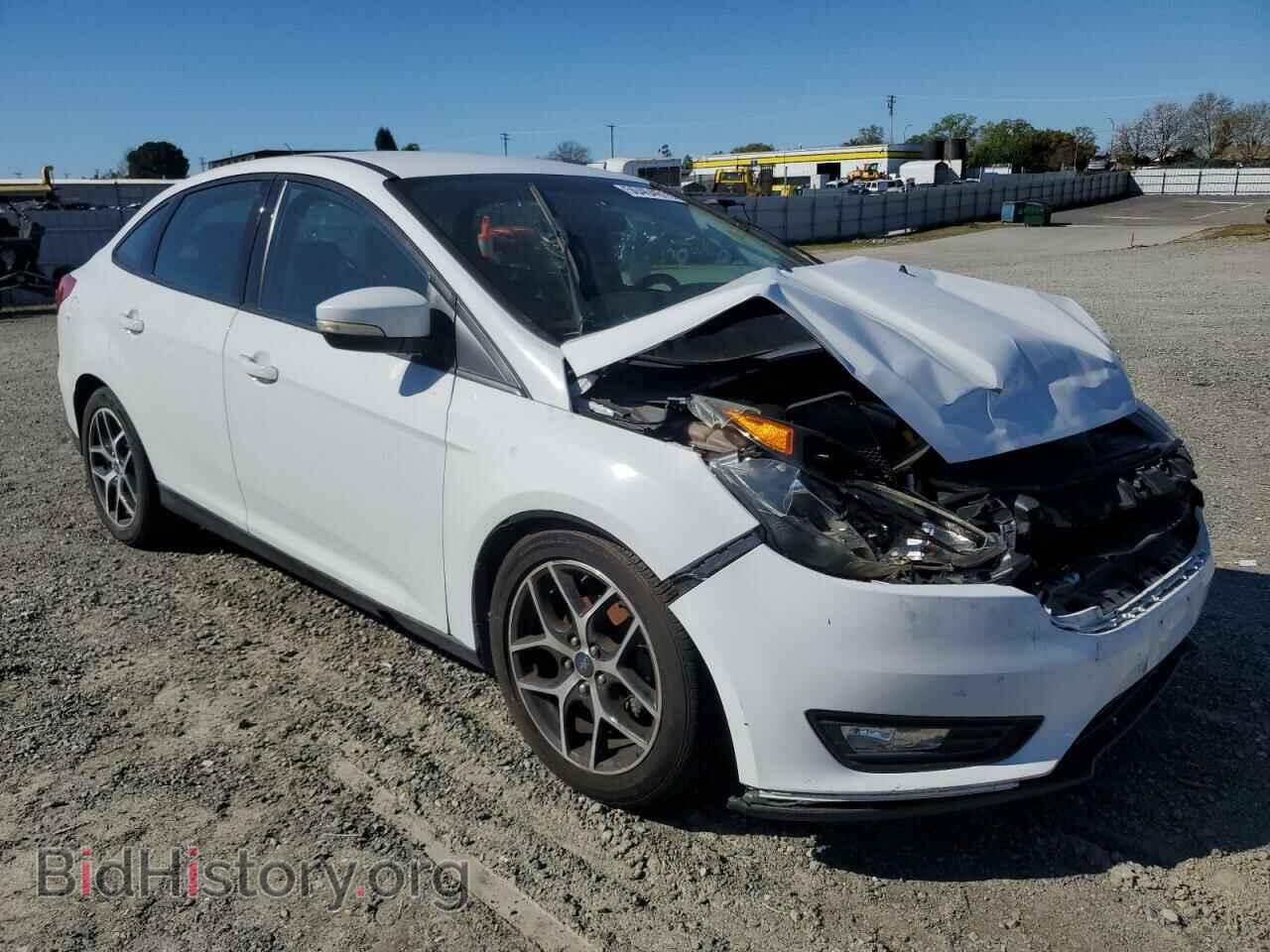 2017 FORD FOCUS - VIN: 1FADP3FEXHL290653 - Photo 4