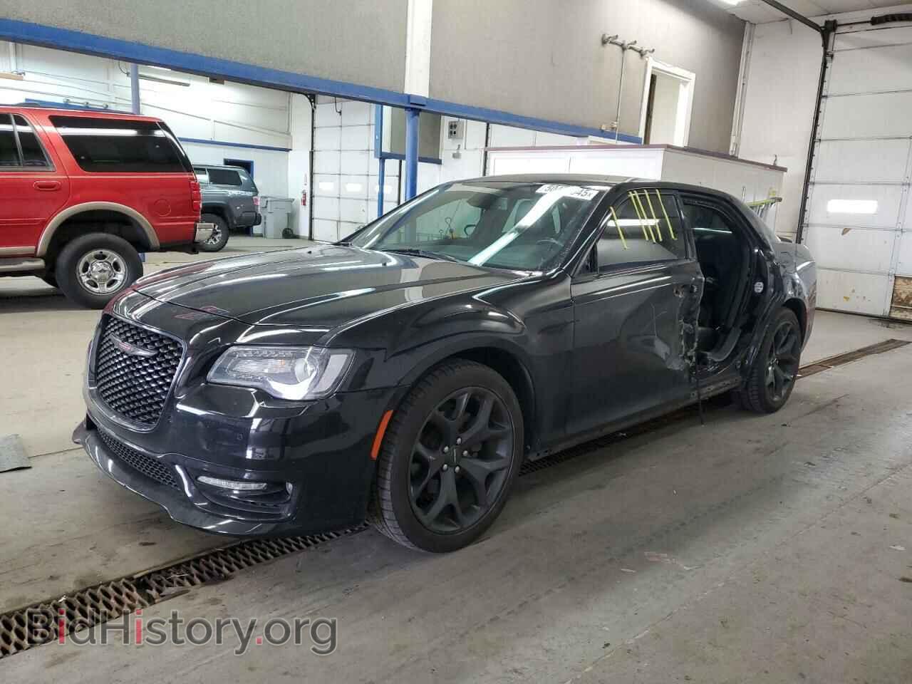 Photo 2C3CCABG8MH512132 - CHRYSLER 300 2021