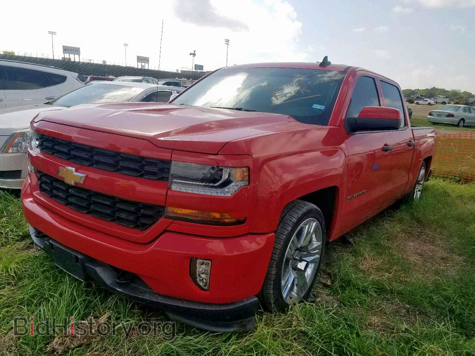2018 CHEVROLET SILVERADO - VIN: 3GCPCPEC9JG241375 - Фото 2