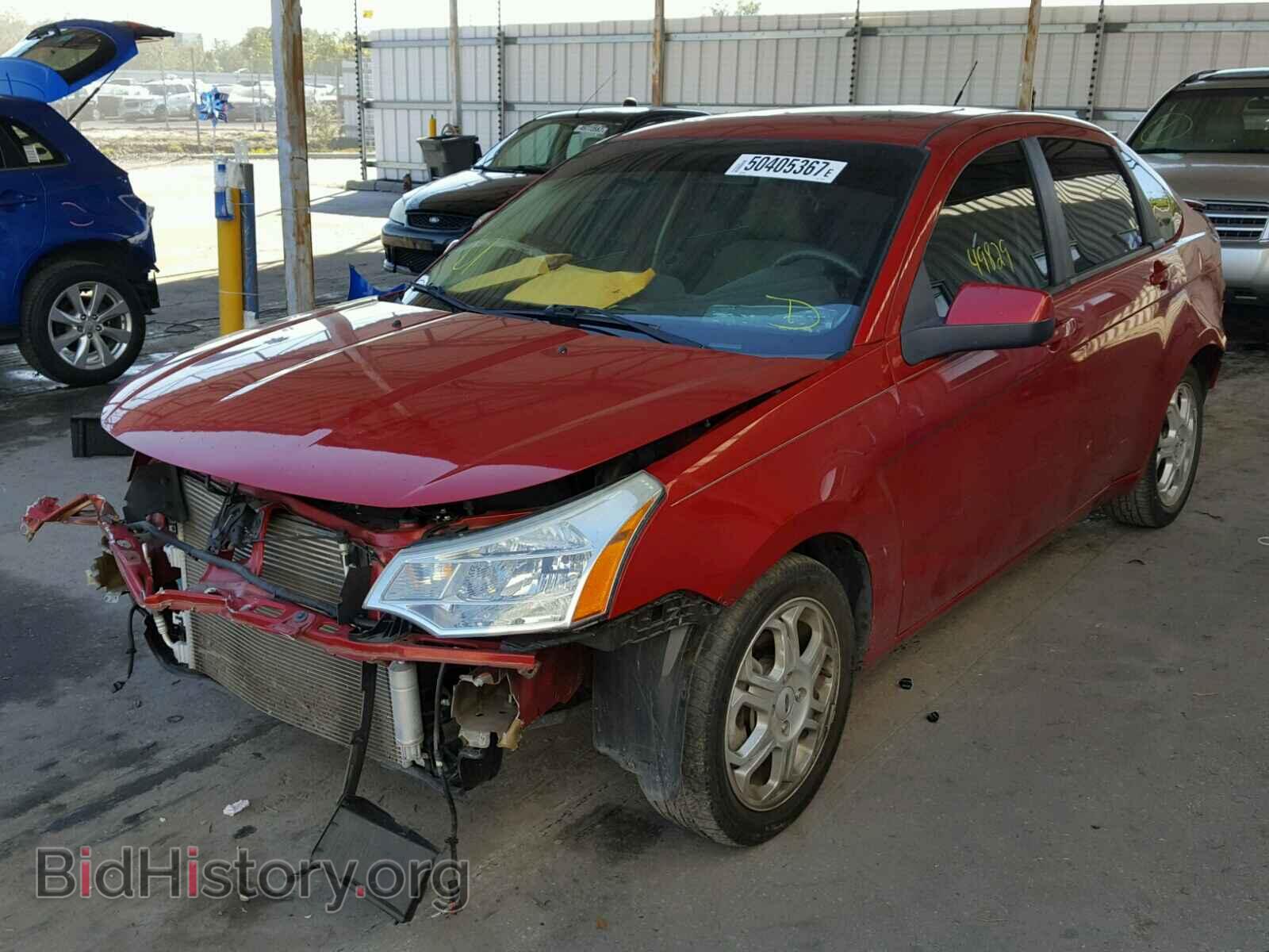 2009 FORD FOCUS - VIN: 1FAHP36NX9W126935 - Фото 2