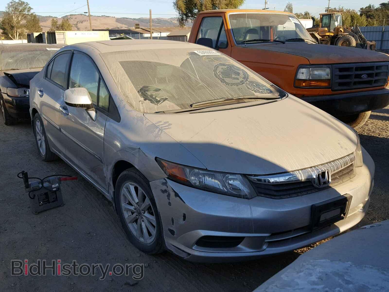 Фотография 19XFB2F92CE379553 - HONDA CIVIC 2012