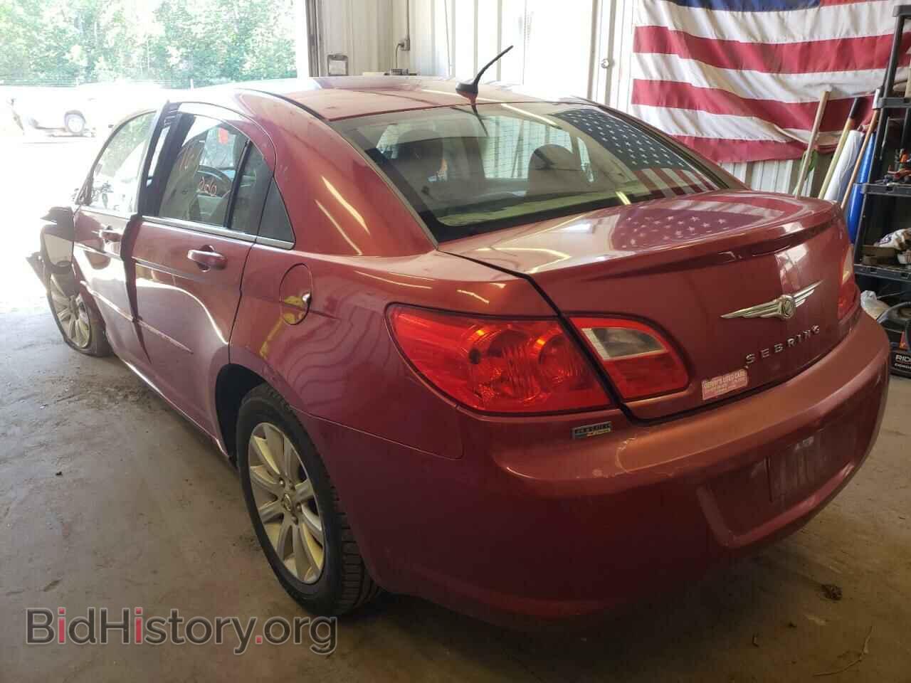 2010 CHRYSLER SEBRING - VIN: 1C3CC5FD8AN194460 - Фото 3