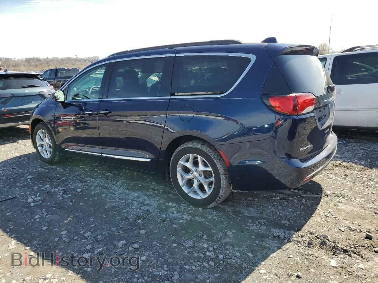 2017 CHRYSLER PACIFICA - VIN: 2C4RC1BG8HR512492 - Photo 2