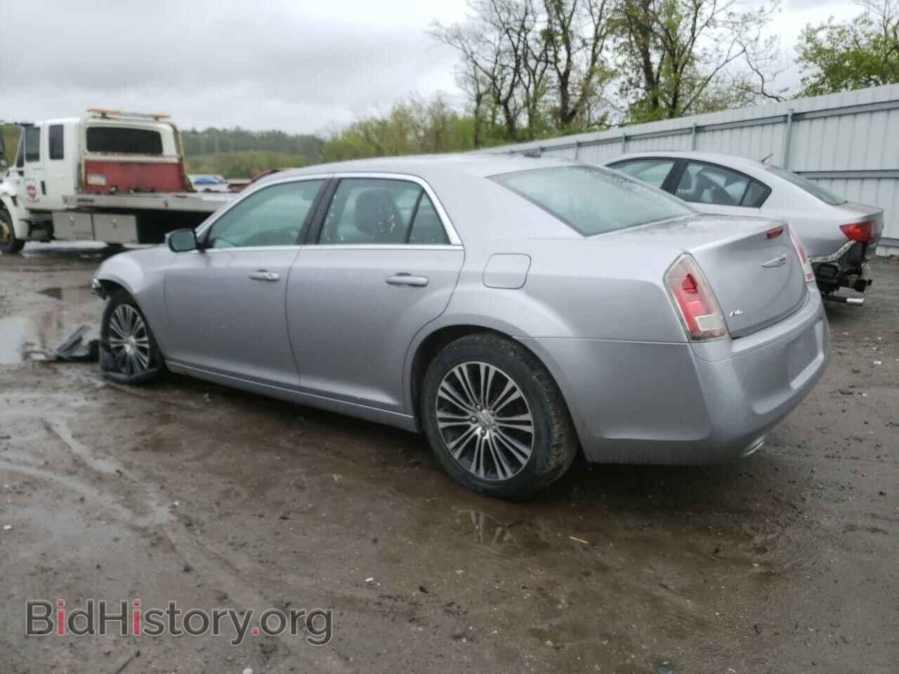 2014 CHRYSLER 300 - VIN: 2C3CCAGG5EH201610 - Фото 2