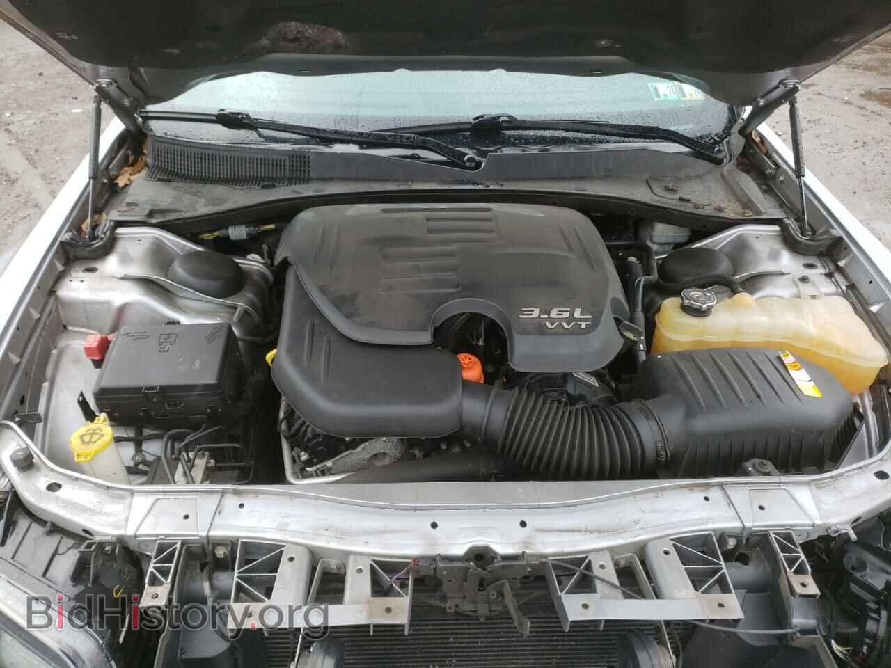 2014 CHRYSLER 300 - VIN: 2C3CCAGG5EH201610 - Фото 11