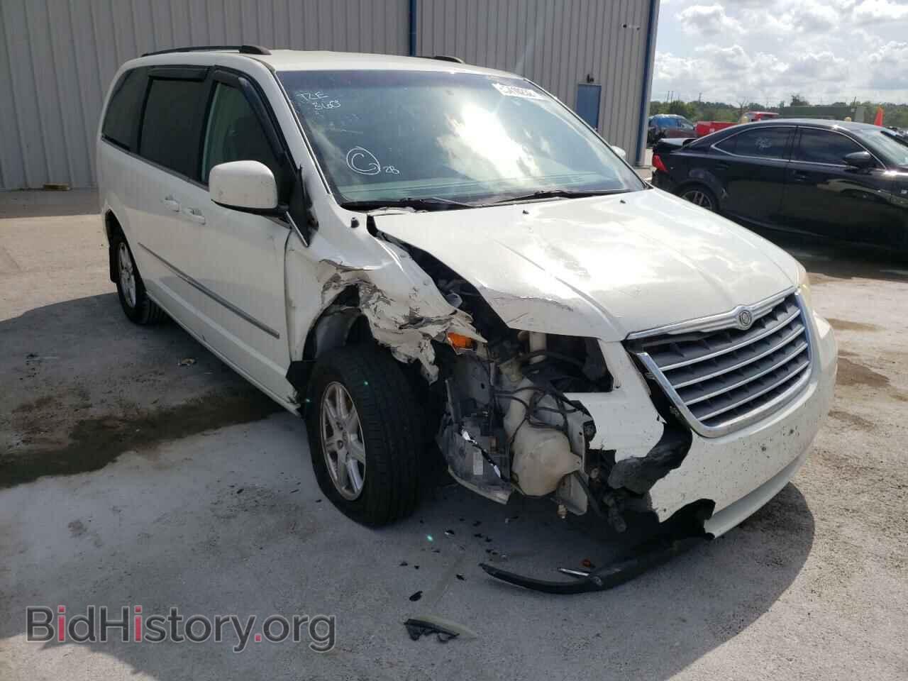 Фотография 2A4RR5D14AR285137 - CHRYSLER MINIVAN 2010