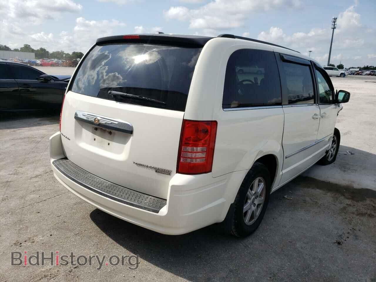 2010 CHRYSLER MINIVAN - VIN: 2A4RR5D14AR285137 - Фото 4
