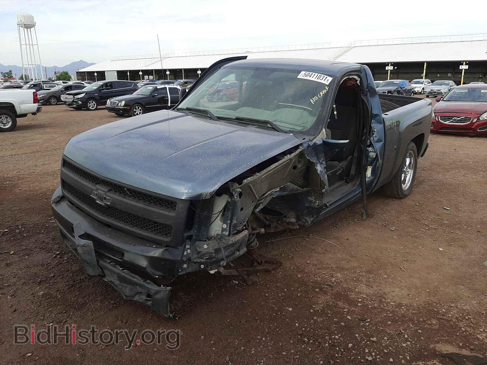 2010 CHEVROLET SILVERADO - VIN: 1GCPCPEX0AZ158016 - Фото 2