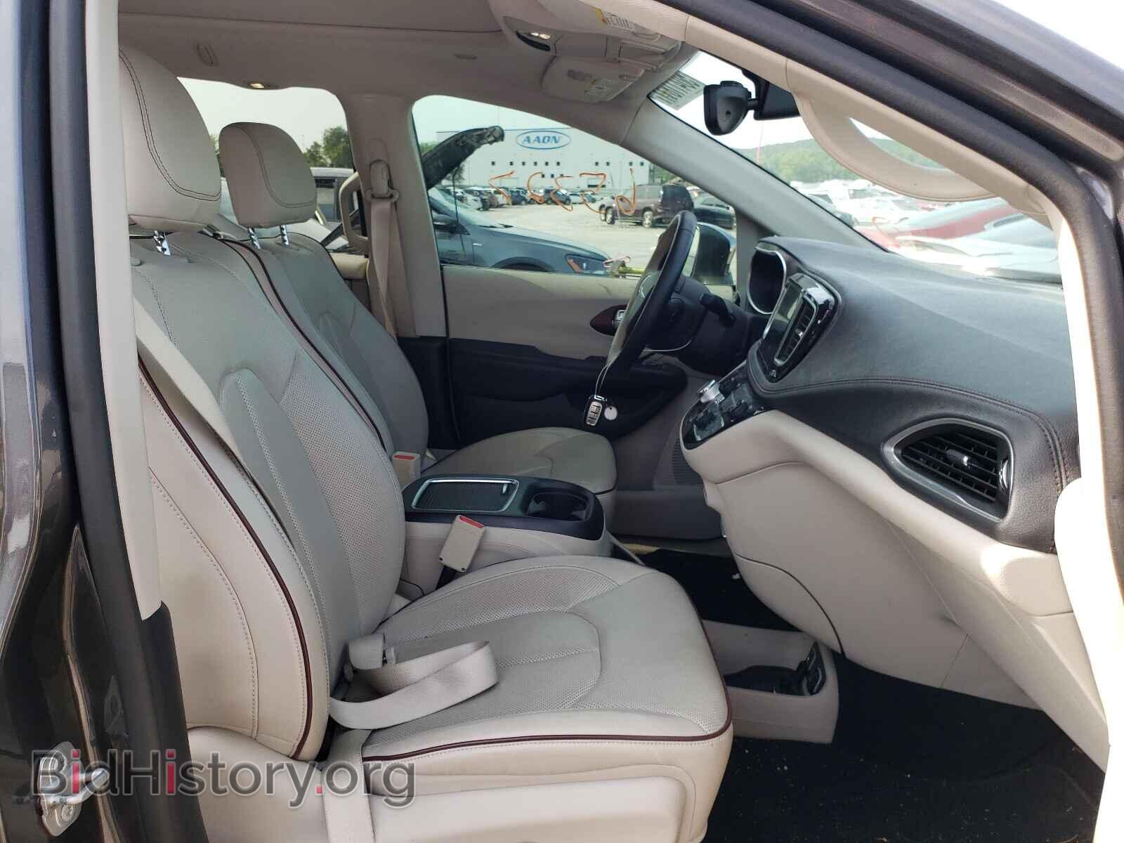 2017 CHRYSLER PACIFICA - VIN: 2C4RC1GG2HR504302 - Photo 5