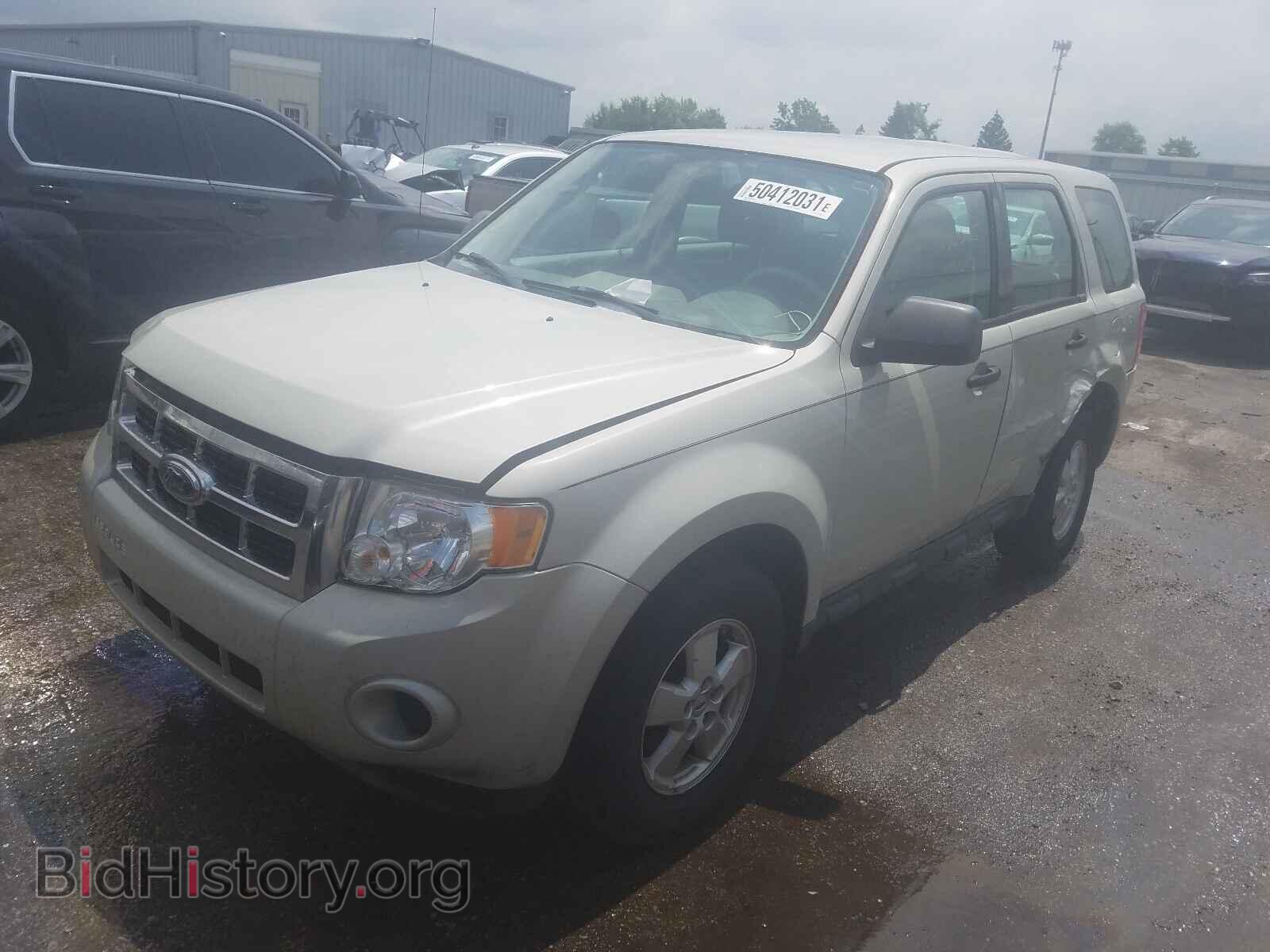 2009 FORD ESCAPE - VIN: 1FMCU02799KB71693 - Фото 2