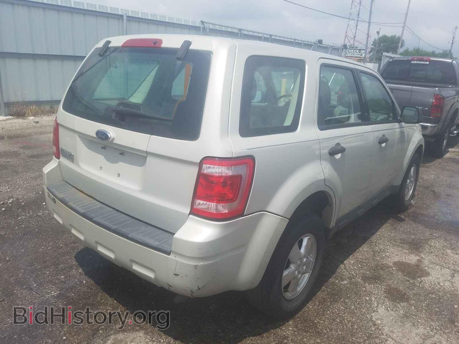 2009 FORD ESCAPE - VIN: 1FMCU02799KB71693 - Фото 4