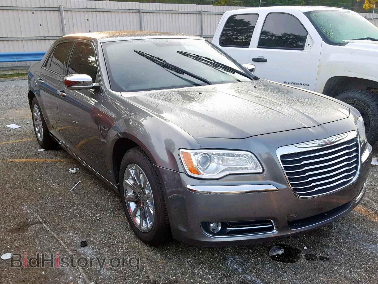 Фотография 2C3CCACG6CH198073 - CHRYSLER 300 2012