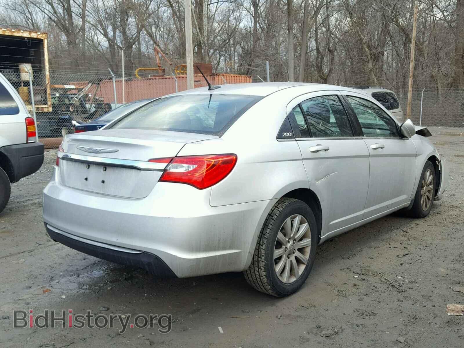 2012 CHRYSLER 200 - VIN: 1C3CCBBB3CN176776 - Фото 4