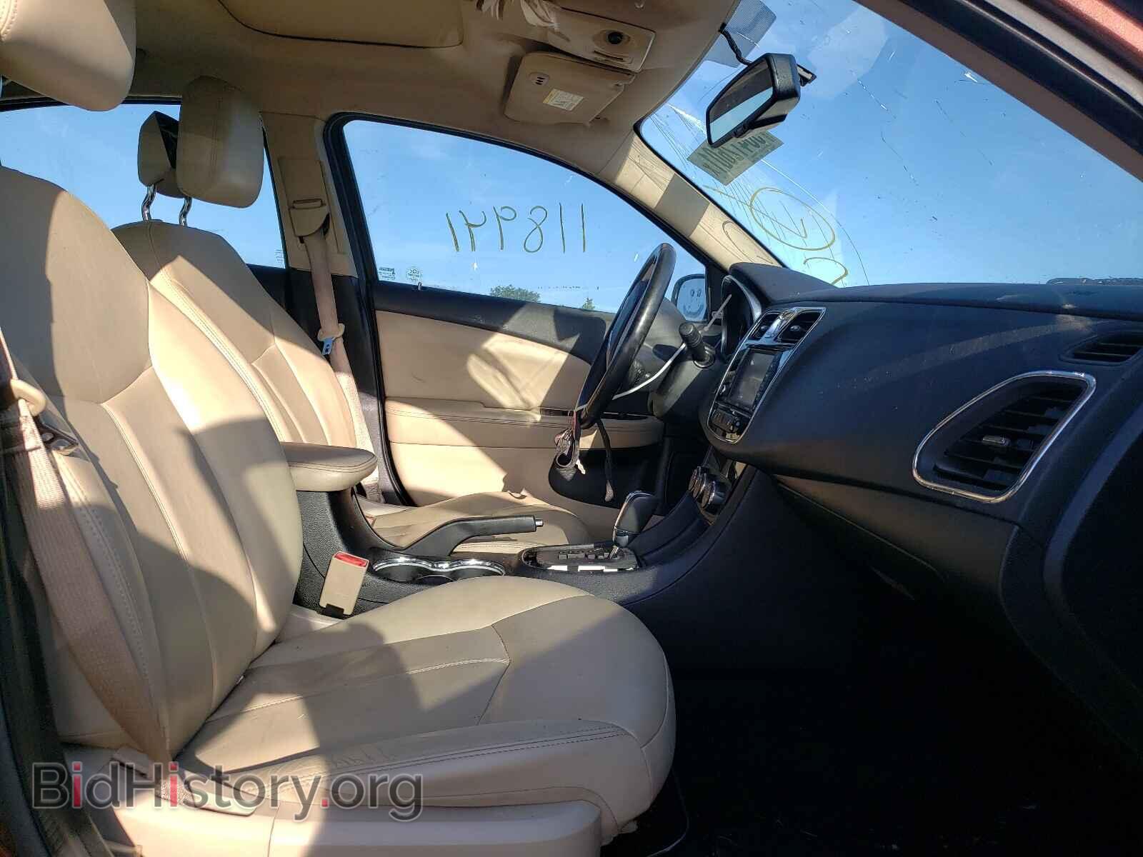 2012 CHRYSLER 200 - VIN: 1C3CCBCG3CN180501 - Фото 5