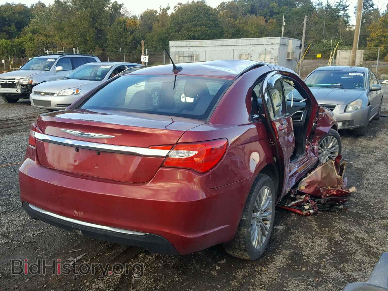 2012 CHRYSLER 200 - VIN: 1C3CCBAB2CN225709 - Фото 4